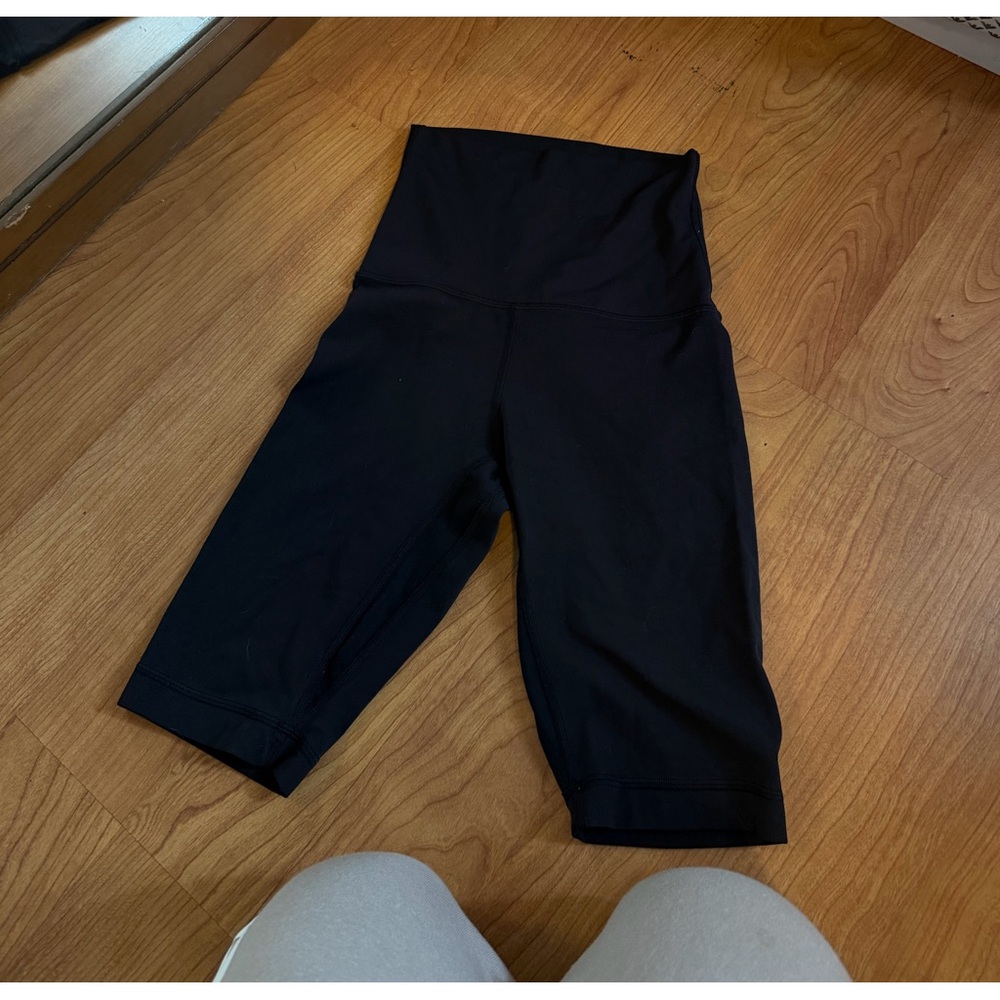 LULULEMON 7” BIKER - Picture 2 of 6